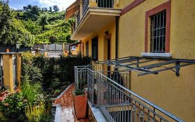 Sally'S B&B